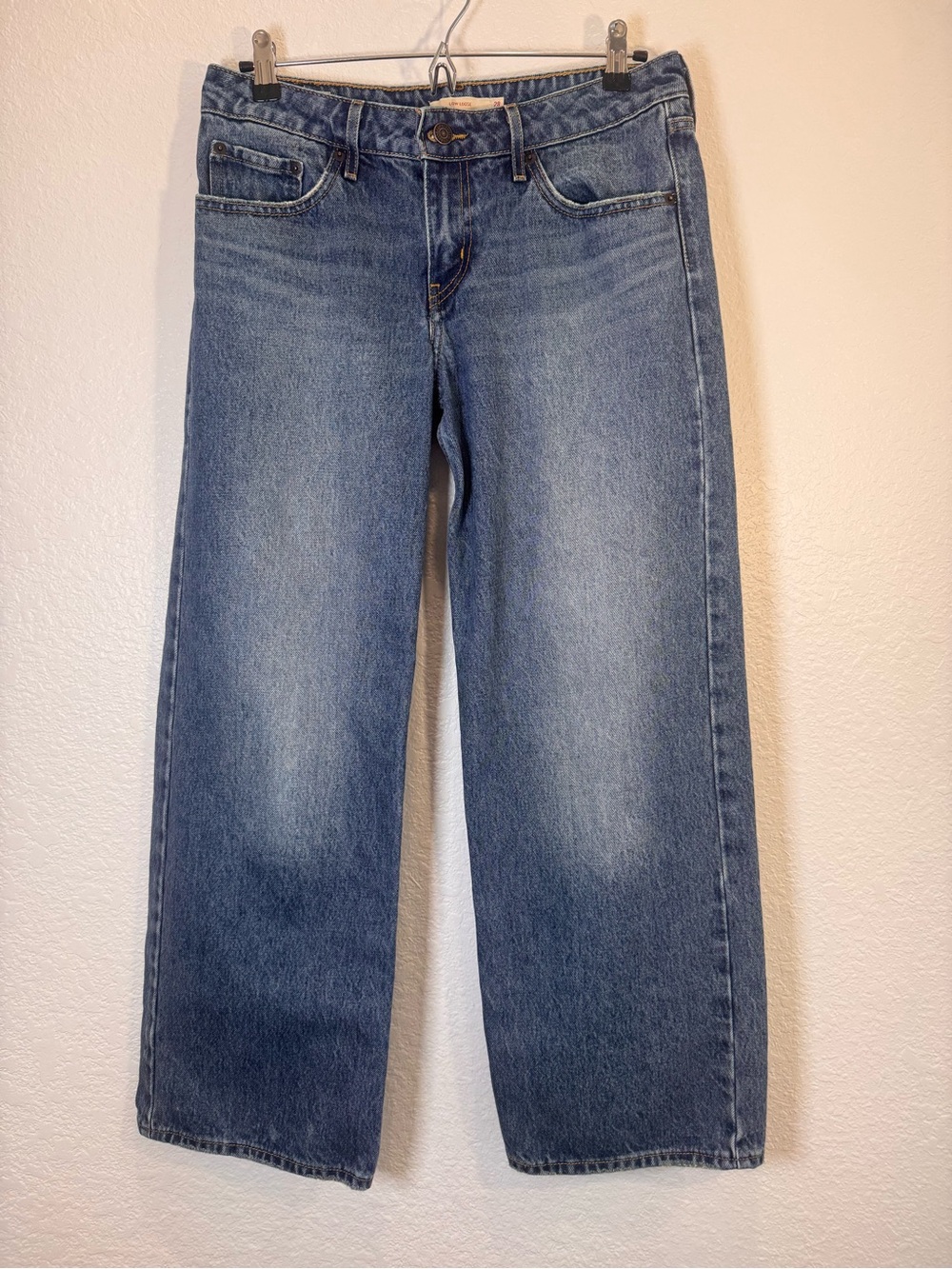 Levi's Women's Low Loose Jeans 28